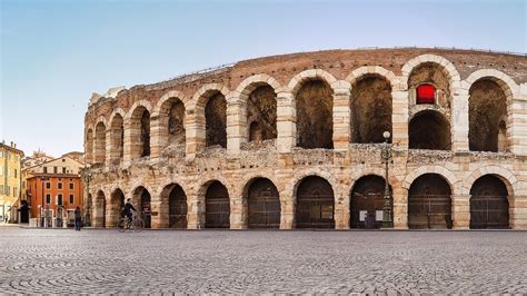 Les arènes 2025